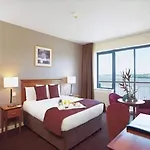 Szálloda Ferrycarrig Hotel