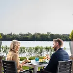 Ferrycarrig Hotel Szálloda 4*