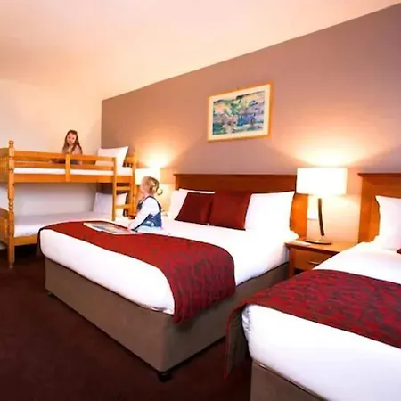 斐里卡里格酒店 Ferrycarrig