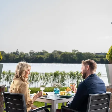 Ferrycarrig Hotel Hotell 4*
