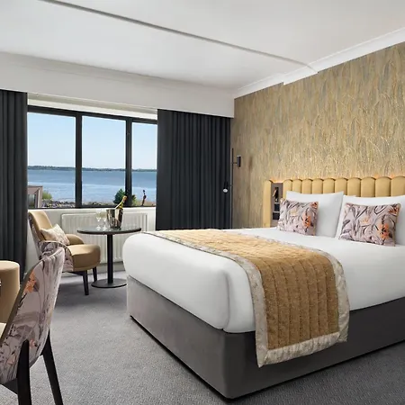 Ferrycarrig Hotel 4*