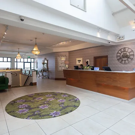 斐里卡里格酒店 4* Ferrycarrig