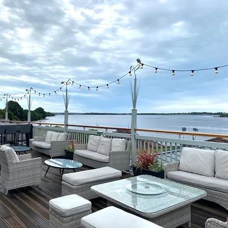 Ferrycarrig Hotel Отель Ferrycarrig