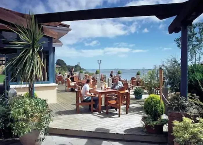 Отель Ferrycarrig Hotel 4*