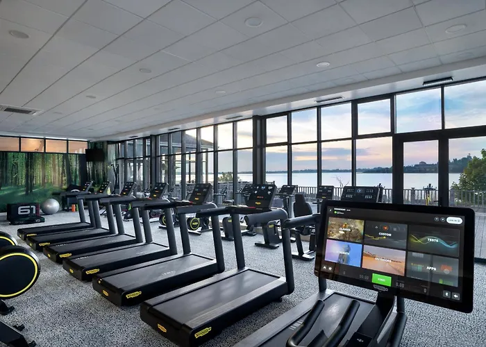 Ferrycarrig Hotel Отель