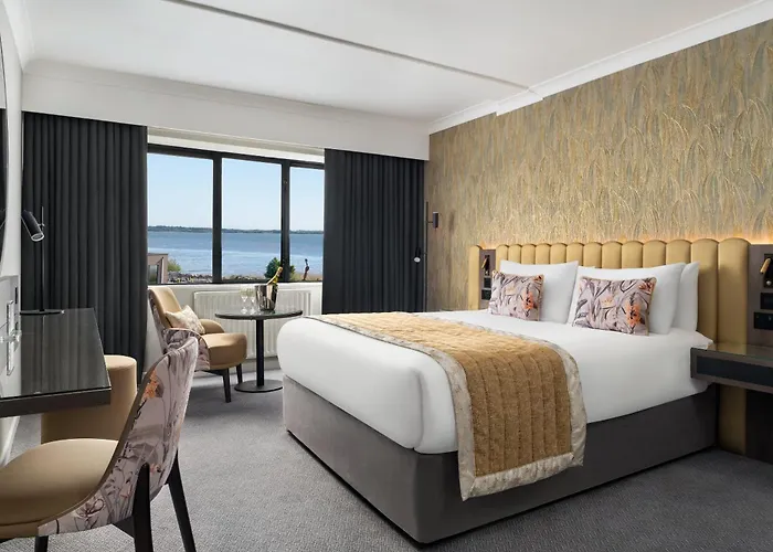 Ferrycarrig Hotel 4*